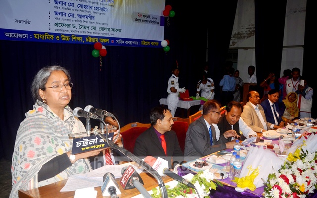 শিক্ষালয়ে অবৈধ বানিজ্য বন্ধ করার আহবান শিক্ষামন্ত্রি ডা. দিপু মনির