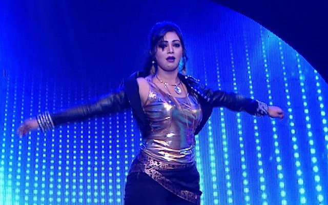 এবার প্রভা নাচের লড়াইয়ে নামলেন