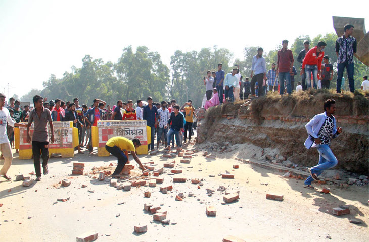 গার্মেন্টস সহিংসতায় বহিরাগত সন্ত্রাসীদের গ্রেপতার করেছে র‌্যাব-১