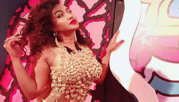 সারারাত নাচানাচি তারপর অসুস্থ বিপাশা