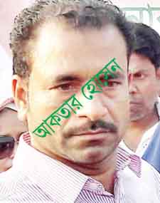 যুবলীগ নেতা আক্তারের নেতৃত্বে চলছে পুড়ে যাওয়া বস্তির পূর্ন দখল