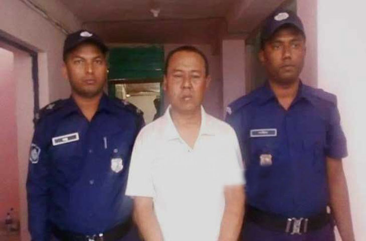 ধর্ষন করতে না পেরে ছাত্রীকে হত্যা করল শিক্ষক