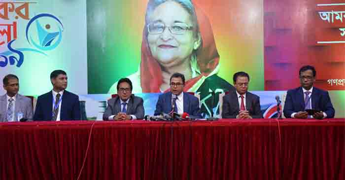 রাজধানীতে আয়কার মেলা প্রধান মন্ত্রীর পক্ষে আয়কর পরিশোধ