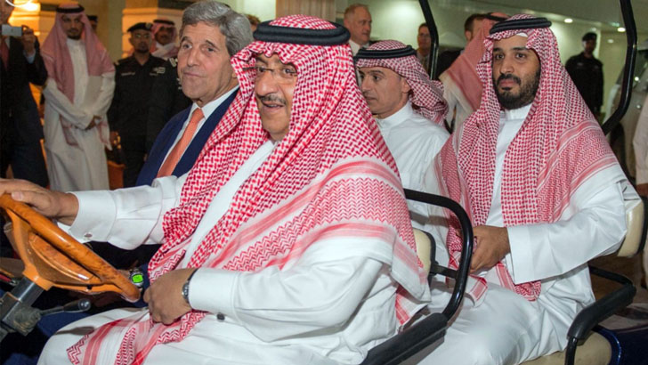 রাষ্ট্রদ্রোহের অভিযোগ এনে প্রিন্স আহমেদ ও বিন নায়েফকে গ্রেফতার