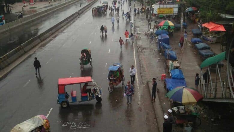 আবারো উত্তপ্ত সাইনবোর্ড শনিরআখরা সব যান চলাচল বন্ধ